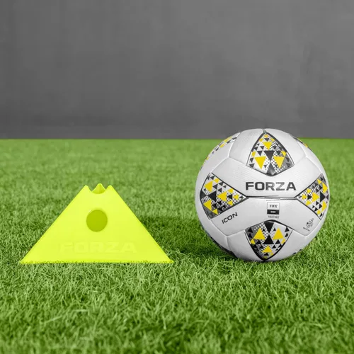 Miniatura 4 de FORZA Jumbo Triangle SuperCones Conos de entrenamiento de fútbol profesional con diseño triangular, ideales para ejercicios de velocidad, agilidad