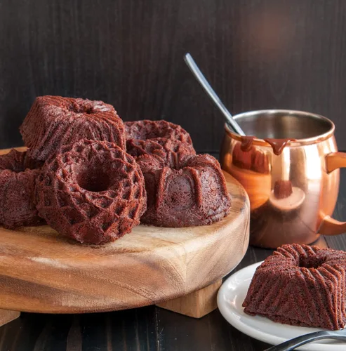 Miniatura 6 de Nordic Ware Bundt Cuartet - Juego de sartenes (4 piezas) y sartén Geo Bundtlette