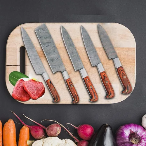 Miniatura 2 de Damasco - Juego de cuchillos de chef de cocina de 6 piezas, cuchillas completas de espiga marrón y azul, mango de madera de Pakka con funda de cuero