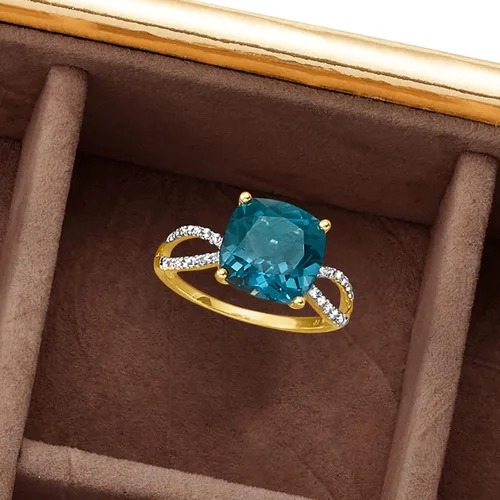 Miniatura 5 de Ross-Simons Anillo de topacio azul Londres de 4.90 quilates y diamantes de .11 qt t t en oro amarillo de 14 quilates