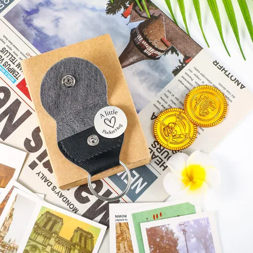 Miniatura 4 de Sureio Ficha de recuerdo de bolsillo para relaciones a larga distancia, recuerdo de acero inoxidable, regalo inspirador de doble cara con llavero
