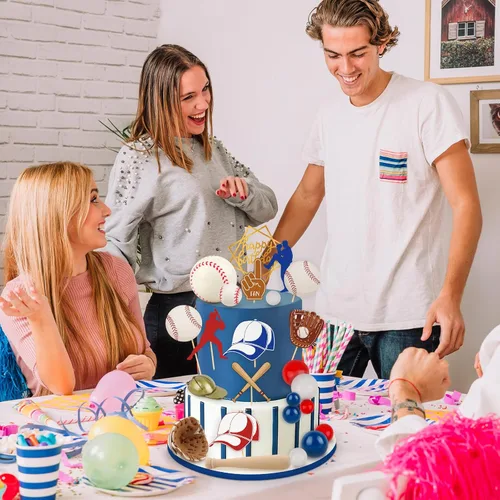 Miniatura 5 de Hooqict Juego de 26 decoraciones de pastel de béisbol con mini bolas, jugador, gorras, guantes, murciélagos, adornos de pastel de cumpleaños