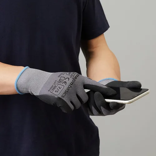 Miniatura 7 de Amazon Basics Guantes con revestimiento de nitrilo de microespuma, fibra de forro de nailon, pantalla táctil, gris, talla 7 (S), paquete de 6