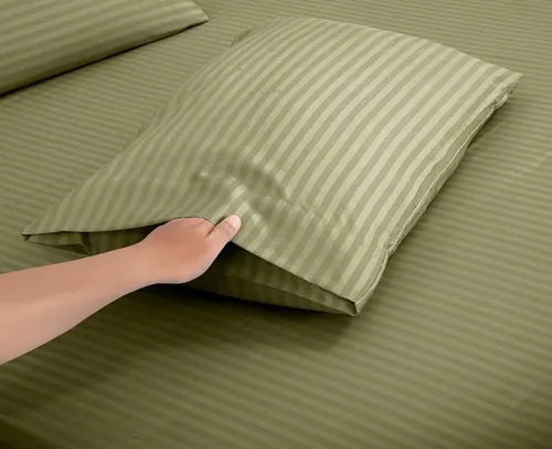 Miniatura 75 de ROYALE LINENS Juego de sábanas Cal King de 4 piezas, ropa de cama de microfibra suave cepillada de 1800 hilos, 1 sábana bajera, 1 sábana encimera, 2
