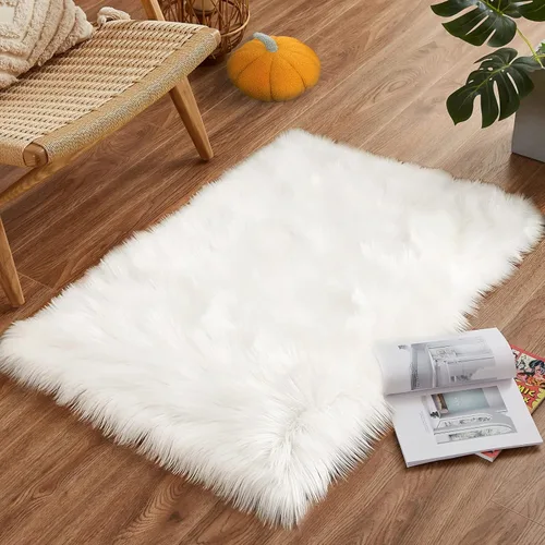 Miniatura 8 de Goolela Alfombra blanca esponjosa de piel sintética para dormitorio, alfombra de piel de oveja sintética de 2x3 pies, color blanco, alfombra peluda