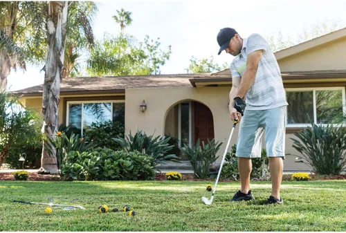 Miniatura 5 de SKLZ Pelotas de golf de impacto para práctica de vuelo limitado, paquete de 12, color amarillo