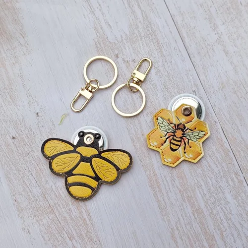Miniatura 2 de CATCH ON Paquete de 2 fundas de cuero para Airtag para llavero, bonitos accesorios Kawaii adecuados para Airtag