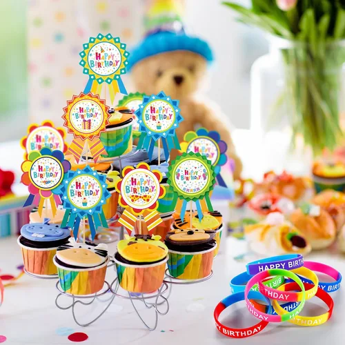 Miniatura 4 de Ctosree Kit de 140 piezas de cumpleaños para el aula: funda para silla, pulseras de goma, calcomanías de insignia para escuela, estudiantes