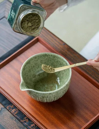 Miniatura 2 de TANG PIN Juego de matcha – Tazón de matcha con boquilla y batidor, 15 onzas, cuchara de matcha Soporte para batidor de Matcha (soporte Chasen)