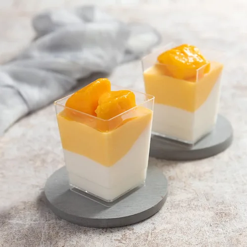 Miniatura 3 de 50 tazas de postre de 5 onzas con tapas y cucharas, tazas cuadradas de plástico para postres de parfait transparente, mini cuencos para degustación