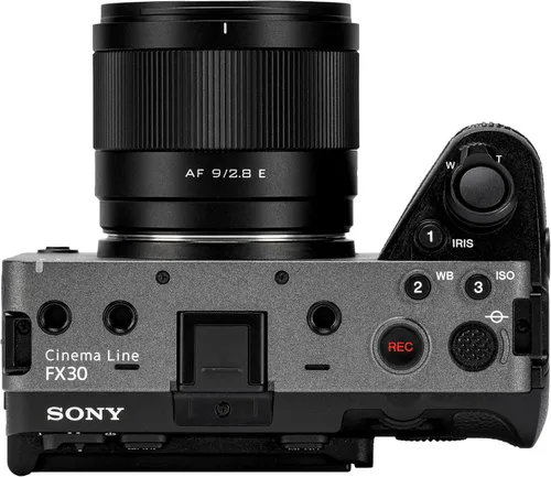 Miniatura 7 de Viltrox AF 0.354 in F2.8 E Air APS-C Lente para Sony E-Mount, ángulo ultra ancho de 113.8°, ligero 6.17 oz, enfoque automático rápido, lente Prime