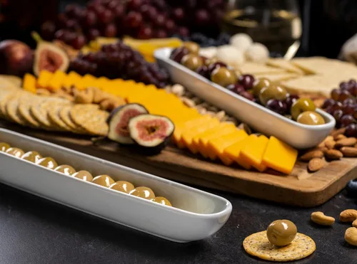 Miniatura 3 de KooK Bandeja de bote de oliva, juego de 2, bandeja de charcutería, suministros de mesa de pasto, accesorios para tabla de charcutería, plato