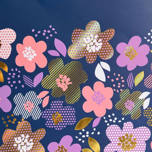 Miniatura 4 de SUNCOLOR Bolsa de regalo floral grande con papel de seda y tarjeta, diseño de flores coloridas, azul profundo, 13 x 10.2 x 4.7 pulgadas, para mujer