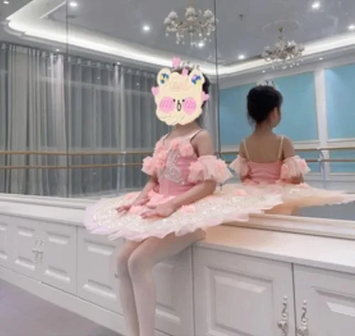 Miniatura 4 de Vestido de baile latino para niñas, manga larga, dobladillo con volantes, vestido de terciopelo latino con dobladillo con volantes, disfraz