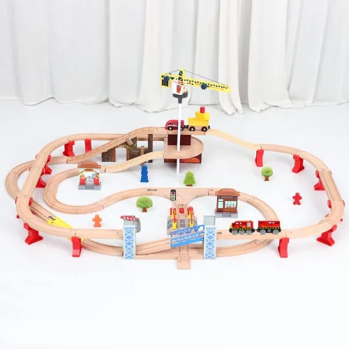 Miniatura 4 de Train Toys - Tren de locomotora a pilas para pista de madera, tren motorizado para niños pequeños con conexión magnética, compatible con Thomas