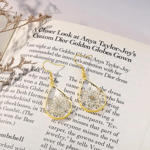 Miniatura 40 de Forget-Me-Not and Queen Anne's Lace Pressed Wildflower Earrings Pressed Flower Earrings Handmade Drop and Dangle Earrings Gift for Woman