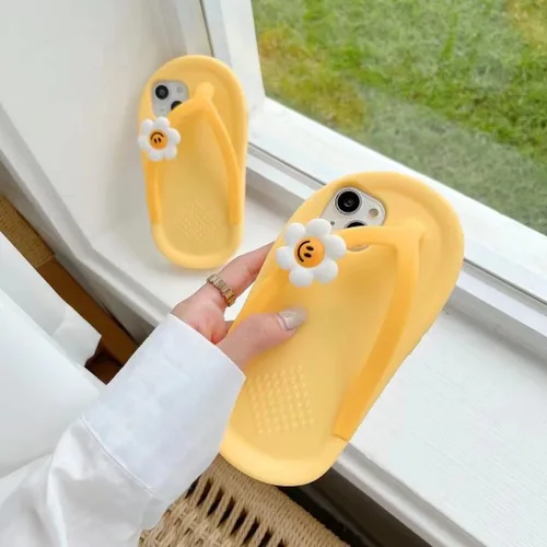 Miniatura 5 de Yatchen Funda Kawaii para iPhone 11, diseño de pantuflas amarillas de dibujos animados con chanclas de flores, funda 3D de silicona suave para tenis