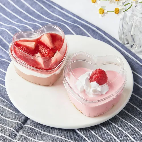 Miniatura 7 de Paquete de 50 tazas de postre en forma de corazón de 5 onzas con tapas y cucharas, mini tazas de postre para servir en fiestas, parfait, queso