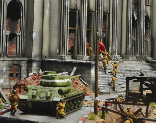 Miniatura 19 de Italeri 6195S Juego de batalla 1:72 1945 Fall of the Reichs, edificio, fabricación de modelos de soporte, manualidades, pasatiempos, pegado, kit