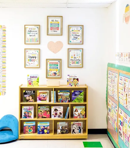 Miniatura 7 de Carson Dellosa Education We Belong - Pósteres de 12 piezas, arte de pared motivacional de 8.5 x 11 pulgadas con arco iris y afirmaciones positivas
