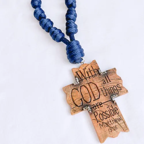 Miniatura 2 de Knots of Grace Pomo de la puerta, rosario, azul marino Decoración colgante católica, bendición para una nueva casa, regalo religioso