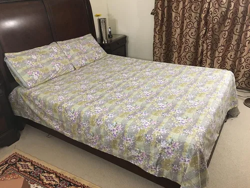 Miniatura 8 de El juego de 4 sábanas de 500 hilos con estampado floral azul de polialgodón de lujo incluye: 1 plano, 1 sábana bajera y 2 fundas de almohada, juego