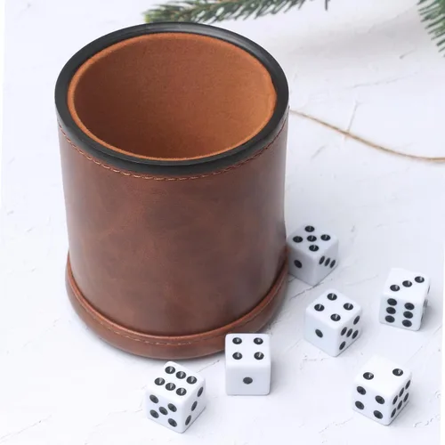 Miniatura 4 de Juego de dados de piel sintética marrón, coctelera de dados forrada de fieltro con 6 dados para juego Liars Farkle Yahtzee, paquete de 2