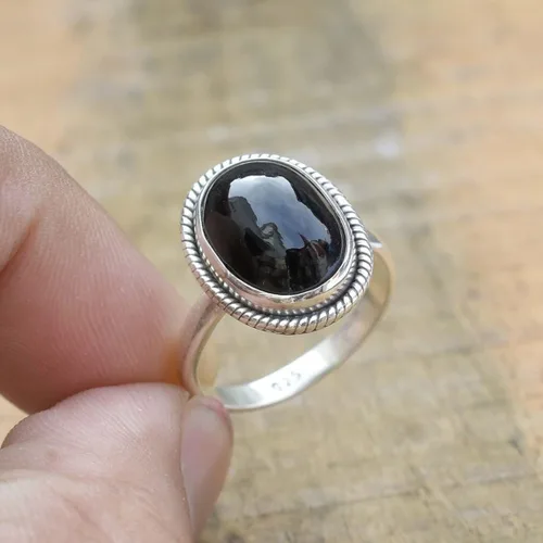 Miniatura 5 de 925 Sterling Silver Ring For Women, Natural Black Onyx Ring, Silver Statement Ring, Bezel Set Oval Black Gemstone Hypoallergenic Handmade Ring
