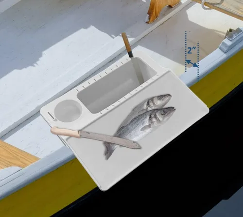 Miniatura 4 de Pactrade Marine Contenedor de almacenamiento blanco para kayak, con 22 cebos de pesca y señuelos, ranuras para aparejos montados en Gunwale, mesa
