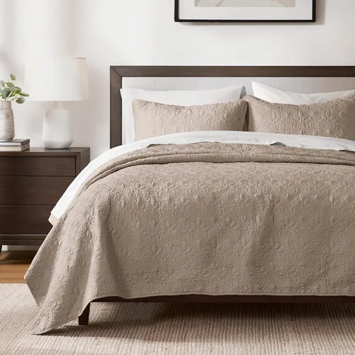 Madison Park Quebec Juego de edredón - Diseño de bordado de damasco lujoso, relleno de algodón, cobertor ligero para cama, fundas, Twin/Twin XL Caqui