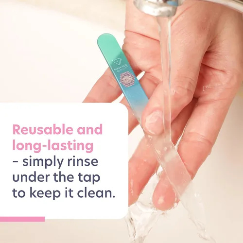 Miniatura 6 de Bona Fide Beauty Lima de uñas de vidrio con estuche (Aguamarina) - 1 pieza Regalos lujosos para mujeres, lima de uñas grabada de cristal para uñas