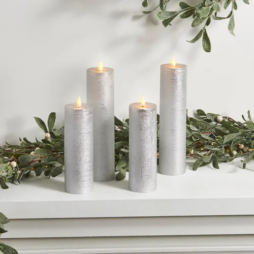 Miniatura 4 de LampLust Velas parpadeantes sin llama, juego de 4 velas plateadas, funciona con pilas, velas románticas, ideales para decoración de propuestas