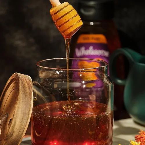Miniatura 4 de Wholesome Sweeteners Botella de Miel Cruda Orgánica No Filtrada de 24 Onzas, 100% Pura, Certificada de Comercio Justo, Certificada por el Proyecto