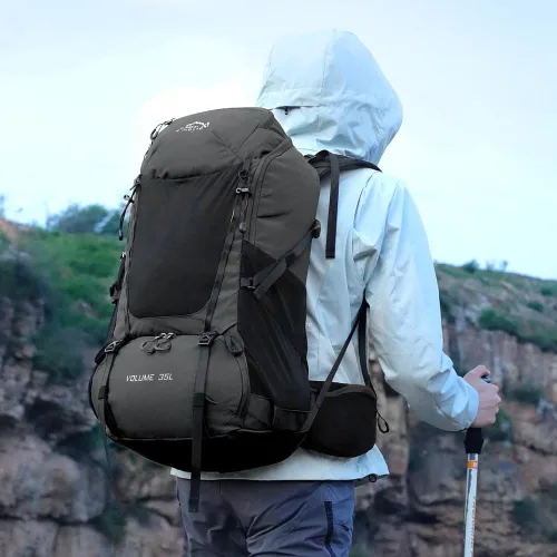 Miniatura 7 de INOXTO - Mochila de senderismo de 35 litros con cámara de 3 litros, mochila de campamento con cubierta impermeable para lluvia para hombres, mochila