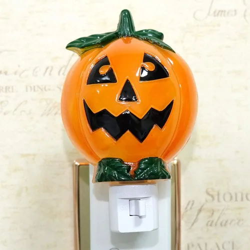 Miniatura 4 de Luz nocturna enchufable de calabaza con enchufe giratorio de 360 grados para decoración de Halloween