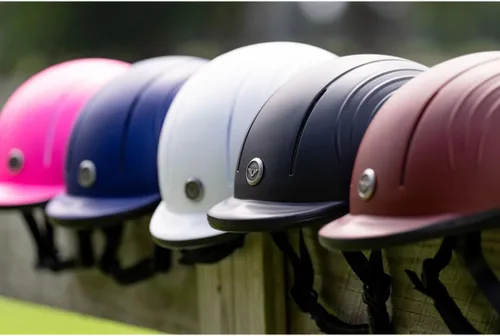Miniatura 4 de Casco de equitación TuffRider básico para principiantes Cómodo equipo de protección para la cabeza ecuestre - Certificado SEI Blanco