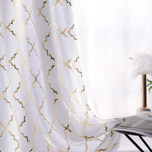 Miniatura 12 de YJ YANJUN Cortinas traslúcidas de 63 pulgadas de largo, cortinas de gasa metálicas doradas y blancas para dormitorio, diseño moderno marroquí