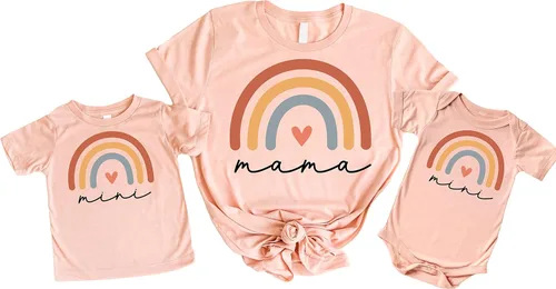 Mommy Me - Camisas y mamelucos cursivos con corazón arcoíris a juego para niños y adultos
