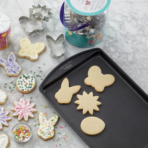 Miniatura 2 de Wilton Perfect Results Premium - Bandeja antiadherente para galletas pequeñas, 13.25 x 9.25 pulgadas, acero (paquete de 2)