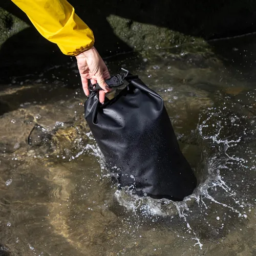 Miniatura 5 de Ho Stevie! Bolsa seca impermeable resistente - Mantiene tus cosas secas, en viajes de surf, campamento o cualquier aventura (negro, 5L)