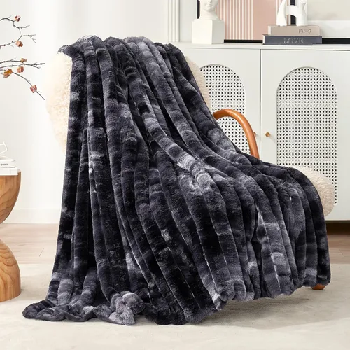 Miniatura 35 de Cozy Bliss Manta de Tiro de Piel Sintética para Sofá, Manta de Felpa Acogedora y Cálida a Rayas para Sofá Dormitorio Sala de Estar, 50 x 60 Pulgadas
