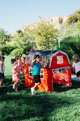 Miniatura 13 de Pacific Play Tents 60810 Barnyard Playhouse Carpa, 48 x 38 x 48 pulgadas, Multi