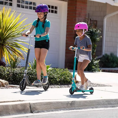 Miniatura 5 de Mongoose Trace Kick Scooter para jóvenes, adultos, niños y niñas, de liberación rápida, ligero y fácil de plegar, agarres estilo bicicleta, soporta