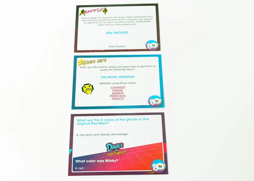 Miniatura 5 de Buffalo Games Juego de cartas de trivia de la cultura pop de los años 80 - 200 tarjetas de trivia, temporizador y guía de 30 segundos - Noche