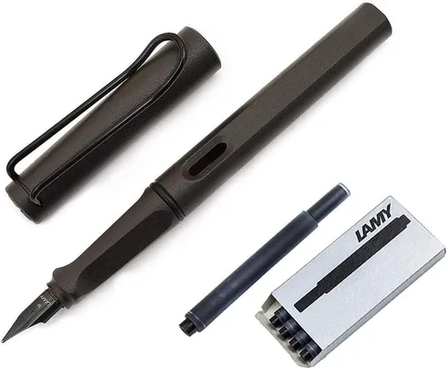 Lamy Safari - Pluma estilográfica (punta media) + 5 cartuchos de tinta negra (negro mate)
