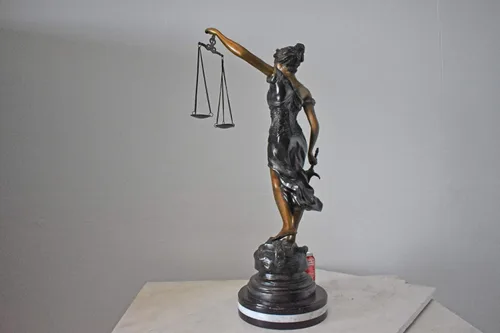 Miniatura 4 de Lady Justice Estatua de Bronce Montada en Mármol - Tamaño: 14" L x 16" W x 32" H.