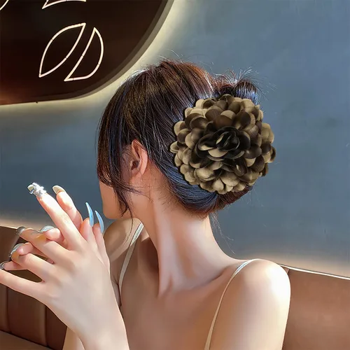 Miniatura 2 de Cinaci Paquete de 4 Lazos Grandes de Flores de Satén para el Cabello Rojos Azul Marino Negro Pinzas de Plástico para el Cabello Clips Cinta Tela