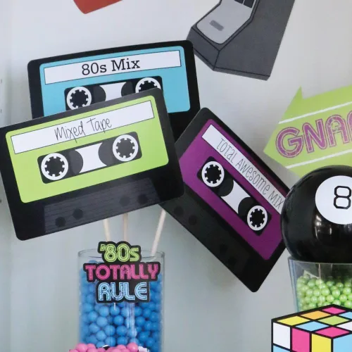 Miniatura 6 de Big Dot of Happiness Cinta de casete de los años 80 para decoración de fiestas, recortes para fiestas temáticas de los años 80, diseño retro