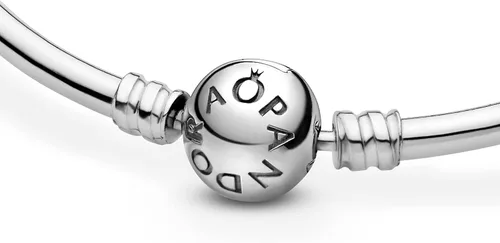 Miniatura 4 de PANDORA Pulsera Moments Charm con cierre Pandora
