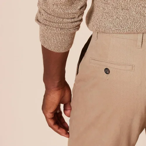 Miniatura 4 de Tienda Essentials - Pantalones de corte chino para hombres, entallados, informales y elásticos